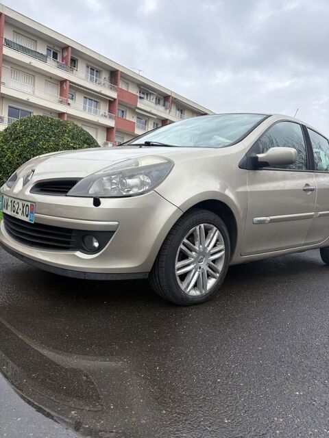 Renault Clio III Clio 1.5 dCi 105 Confort Pack Clim Dynamique 2006 occasion Lunel 34400