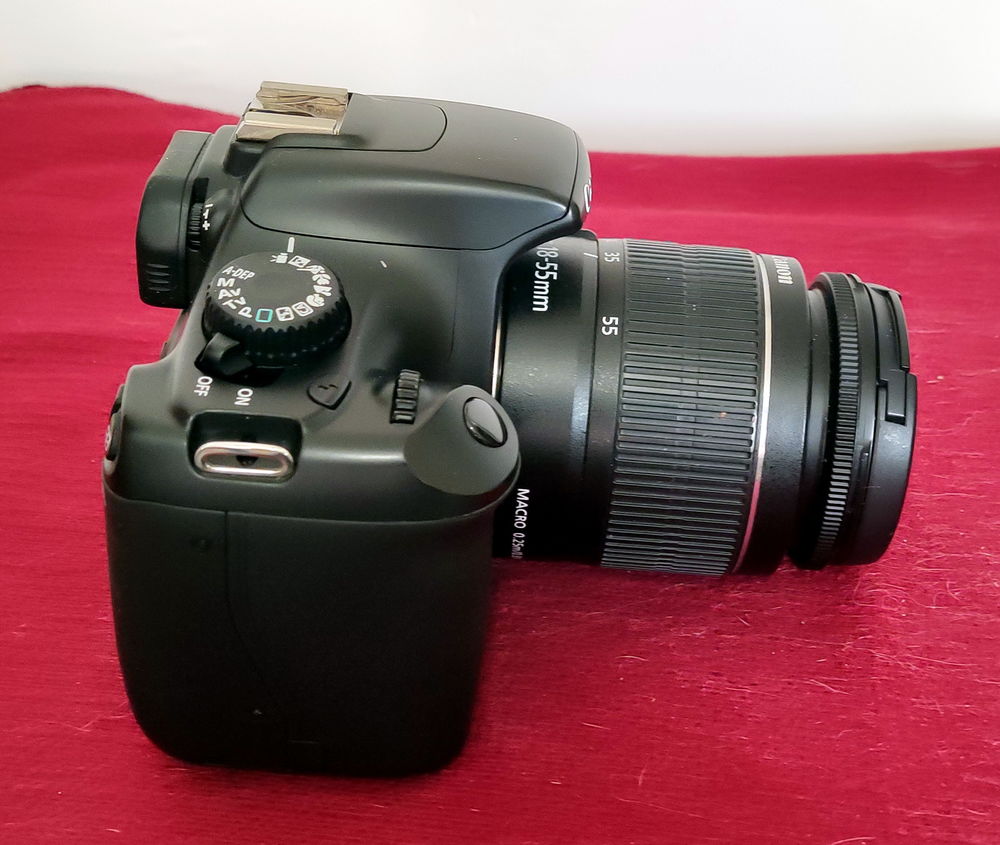 CANON EOS 1100 D ETAT QUASI NEUF (reconditionn&eacute;) Photos/Video/TV