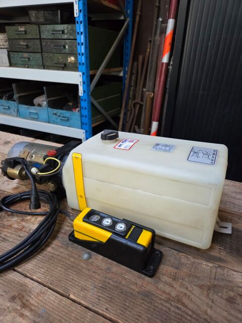 Utilitaire Pieces d&eacute;tach&eacute;es et accessoires Mat&eacute;riel de Levage  occasion Vendargues 34740