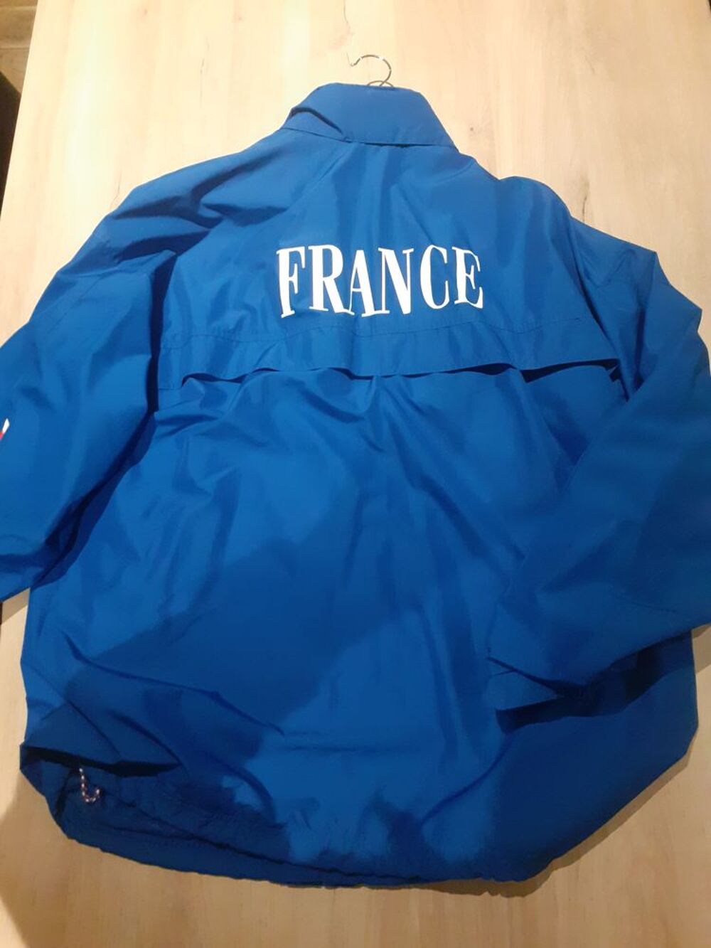 Blouson veste equipe de France &eacute;tat impeccable Vêtements