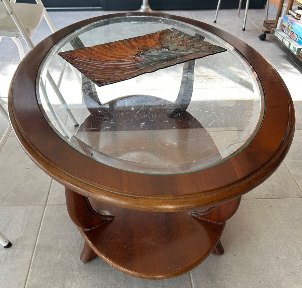 2 fauteuils 1 canap&eacute; 1 pouf 1table basse Meubles
