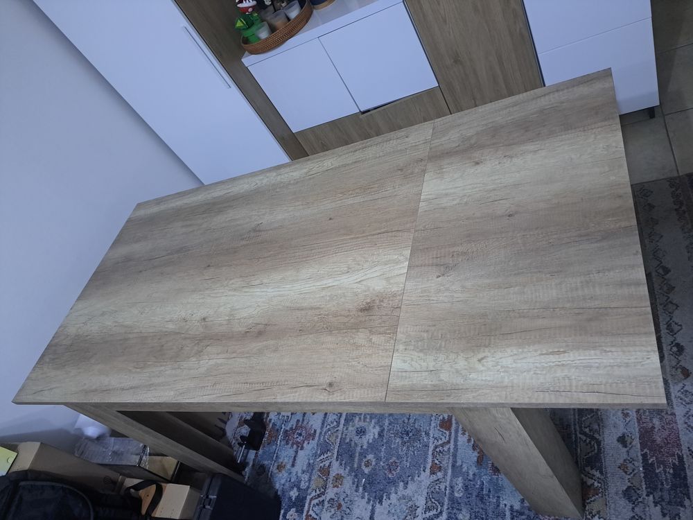 Table &agrave; manger extensible pour 6 &agrave; 8 personnes Meubles