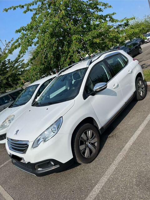 Peugeot 2008 1.2 PureTech 110ch S&S BVM5 Allure