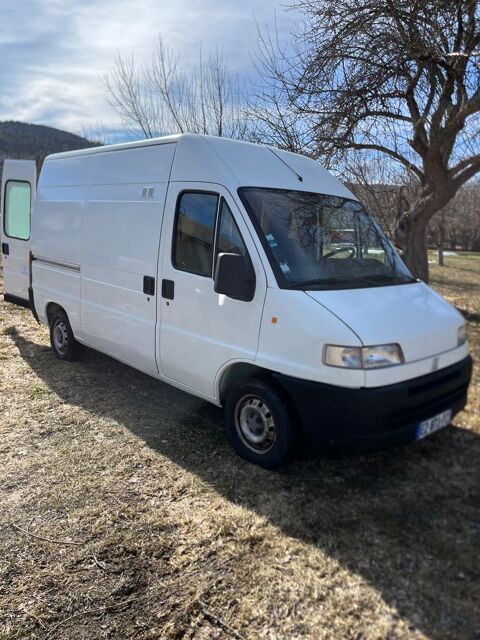 Van am&eacute;nag&eacute; Van am&eacute;nag&eacute; 1997 occasion Chabottes 05260