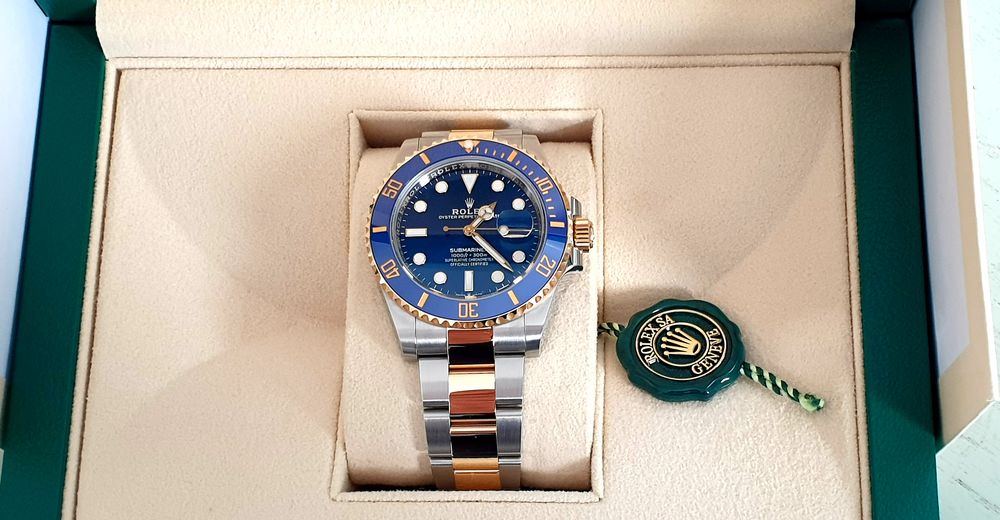 Rolex neuve submariner date roselor cadran bleu Bijoux et montres
