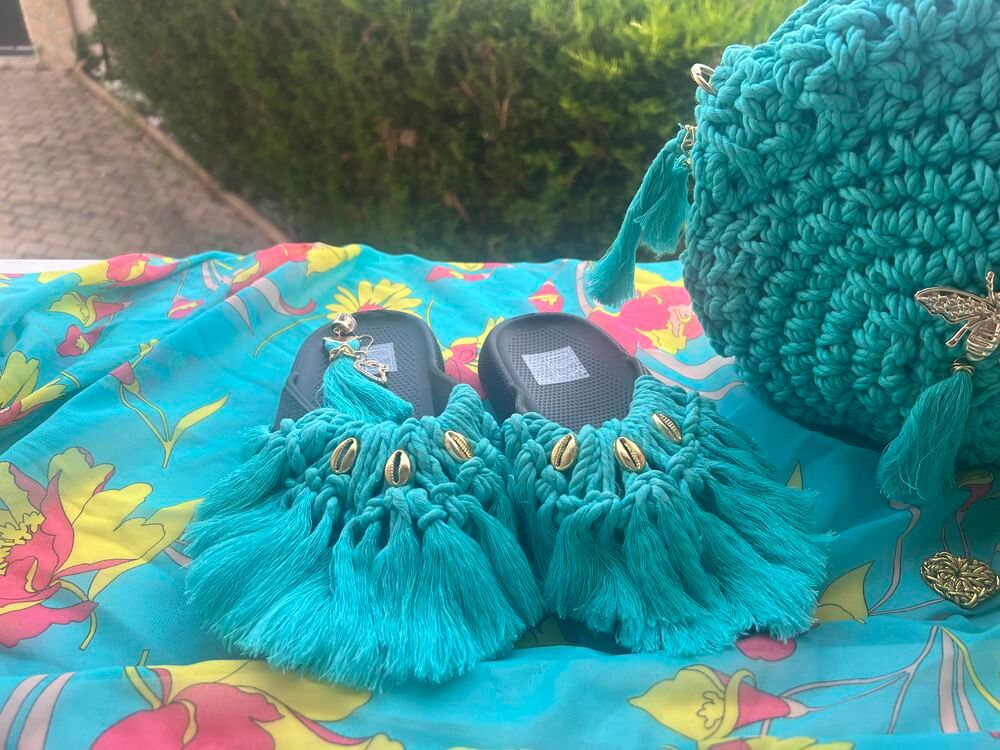 Magnifique chaussures macram&eacute; Chaussures