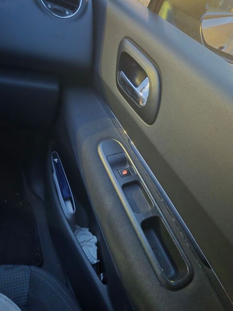 Peugeot 3008 1.6 e-HDi 112ch FAP BMP6 BLUE LION Activ