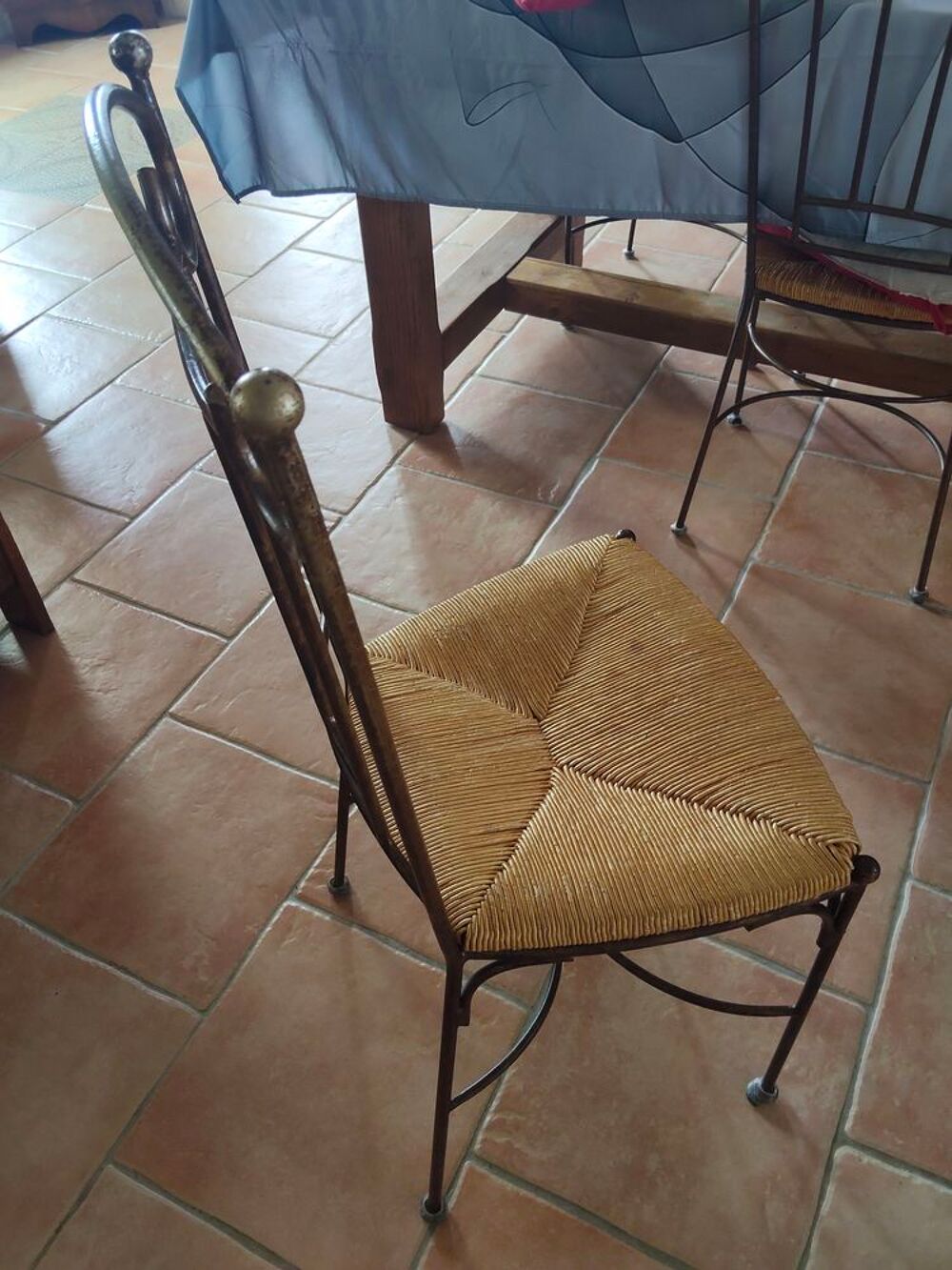 Avendre chaise Meubles