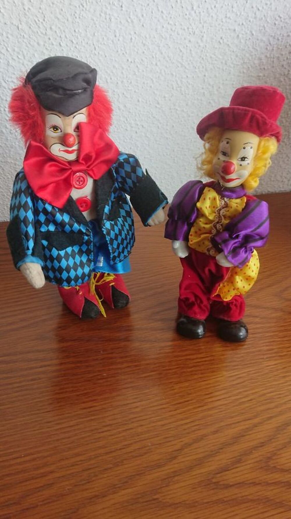 Jolies poup&eacute;es " clowns " Jeux / jouets