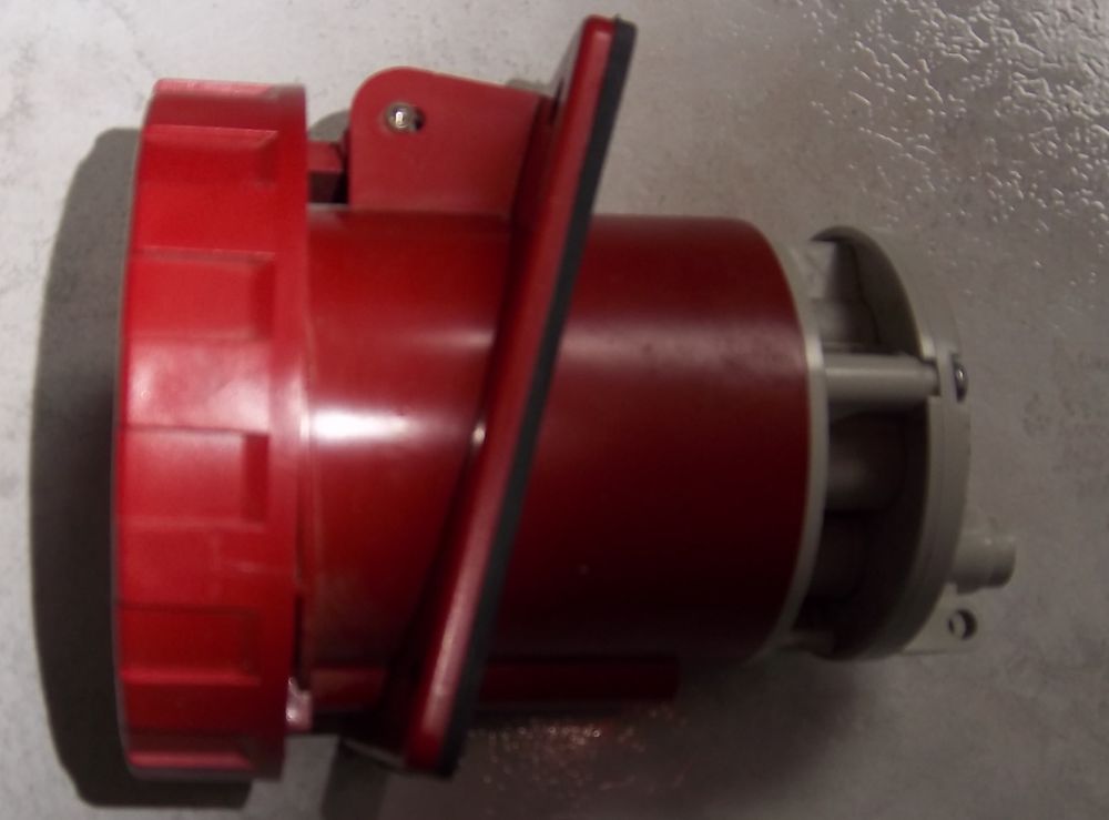 Prises Scame IP67 Bricolage