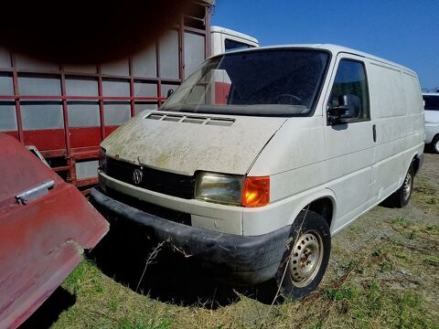 Annonce voiture Volkswagen Transporter 2500 €