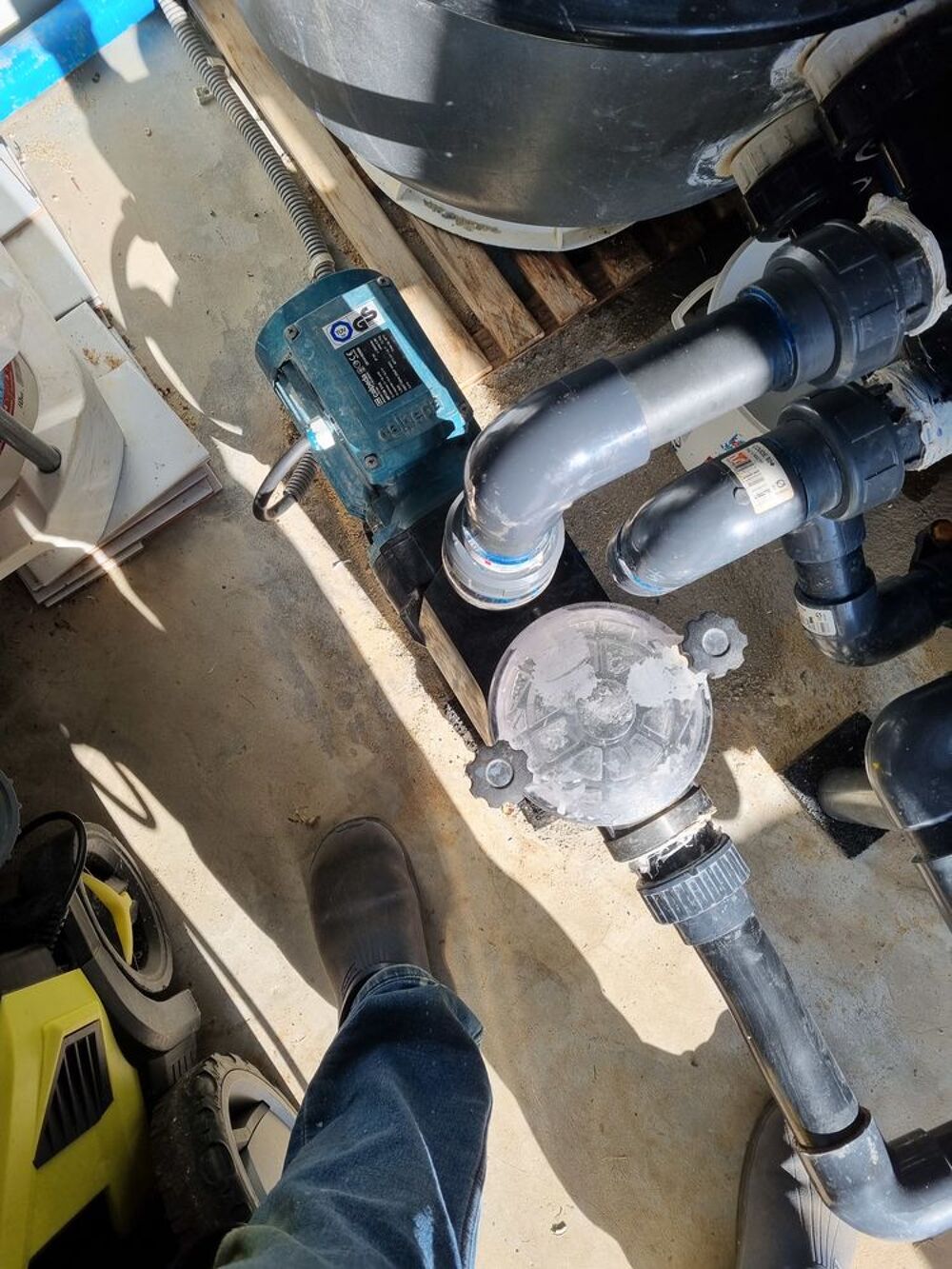 POMPE D'ASPIRATION POUR PISCINE ENTERREE 16 et 18 m3 h Bricolage