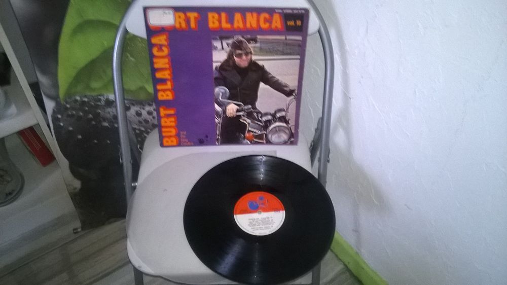 Vinyle Burt Blanca And The King Creole's
Vol. 16 CD et vinyles