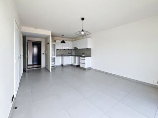  Appartement à louer 2 pièces 44 m²