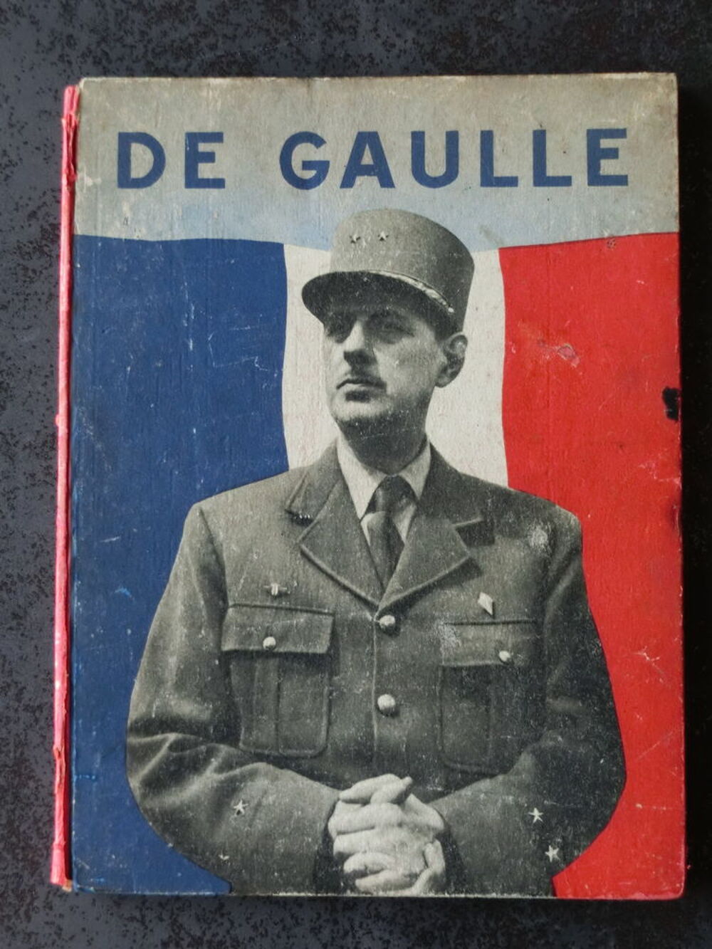 LIVRE DE GAULLE 