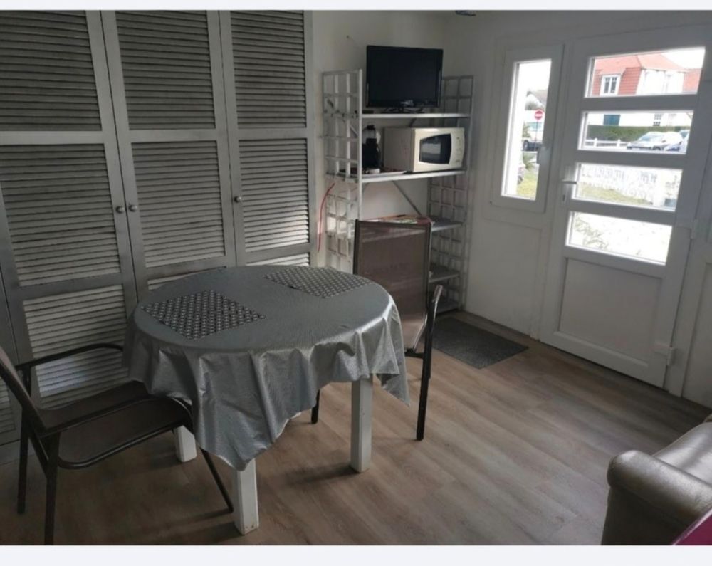   À 200 m de la mer au Touquet studio avec chambre séparée  Nord-Pas-de-Calais, Le Touquet-Paris-Plage (62520)