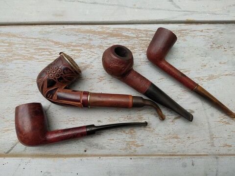 Lot 4 Anciennes Pipes en Bruy�re Collection Tabac  35 Loches (37)