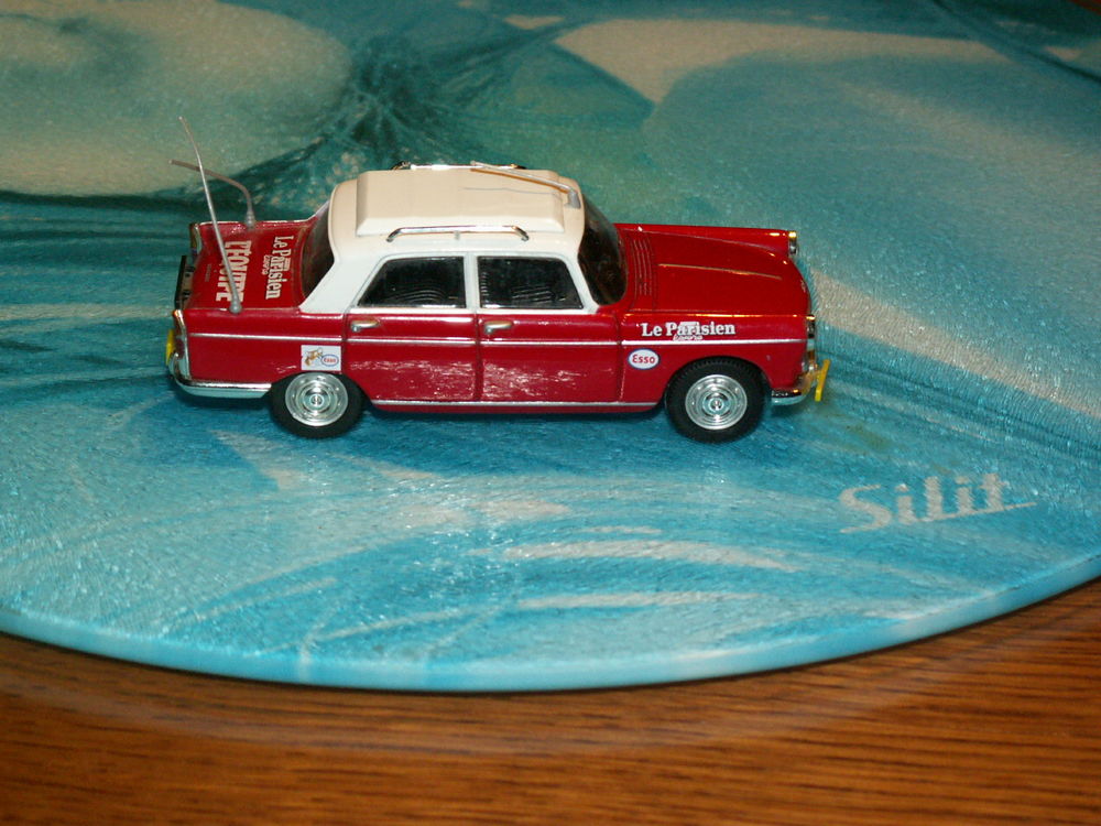 Peugeot 404 Tour de France 68 NOREV 1/43e
Jeux / jouets