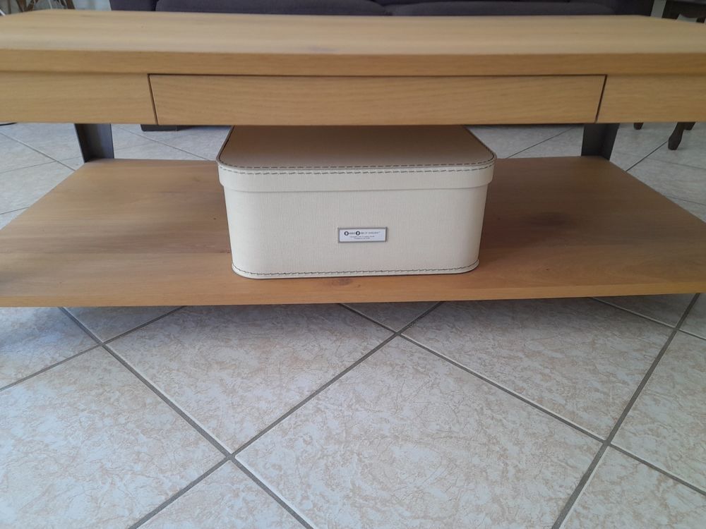Table basse en ch&ecirc;ne Meubles