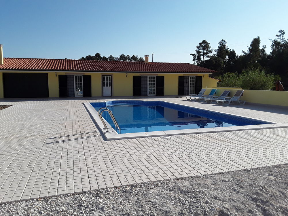   MAISON  SAISONNIÈRE AU PORTUGAL Portugal, ÀNSIAO