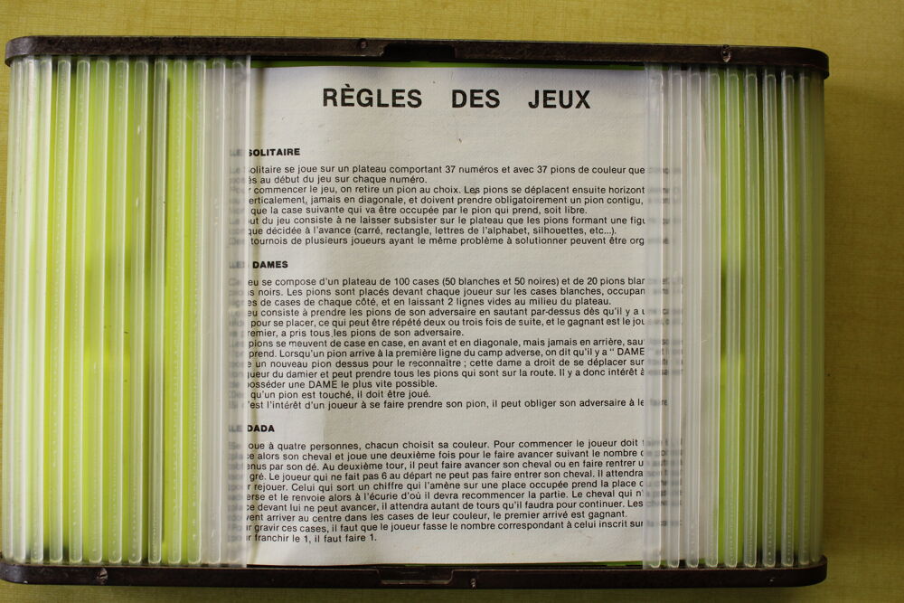 Jeu de Voyage vintage 70 Solitaire Jeux / jouets