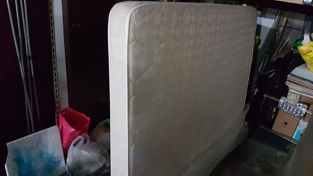 Lit: Matelas + Sommier 140 X 190 Meubles