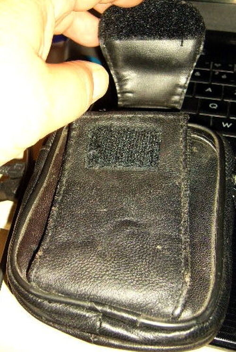 pochette ou &eacute;tui noir ceinture 3 poches Maroquinerie