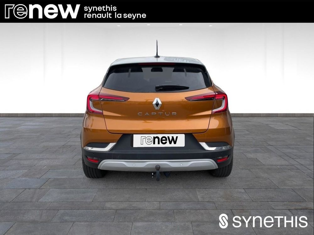 Captur TCe 140 - 21 Intens 2022 occasion 83500 La Seyne-sur-Mer