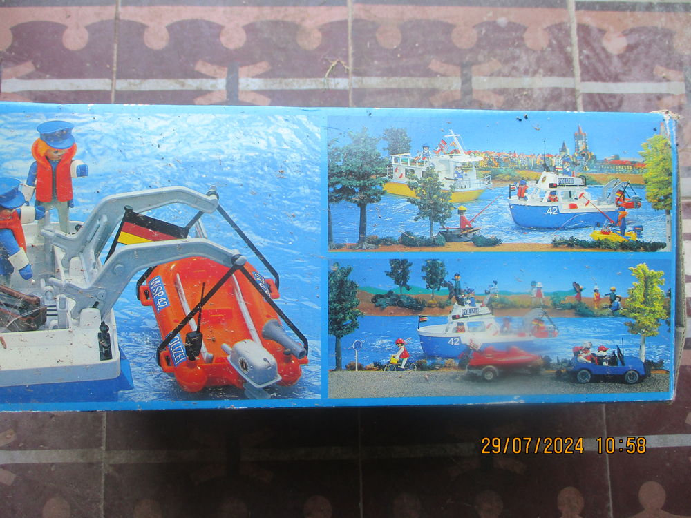 ANCIENNE BOITE DE PLAYMOBILE COLLECTION 