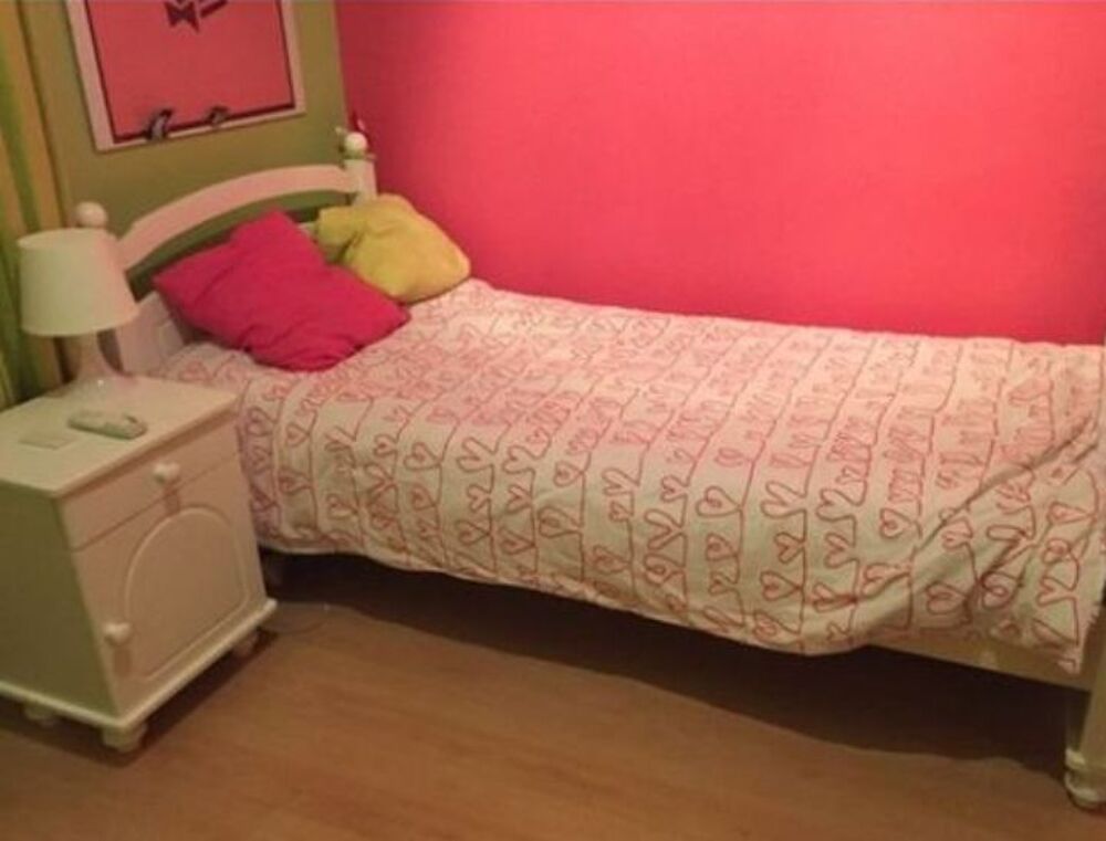 Ensemble chambre enfant/ado Marque Gautier
Meubles