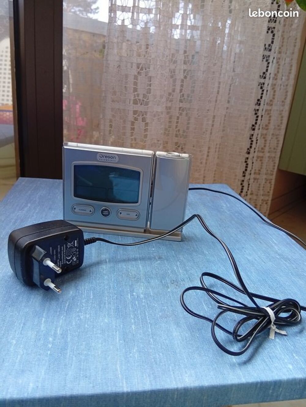 Radio r&eacute;veil Oregon Scientific Audio et hifi