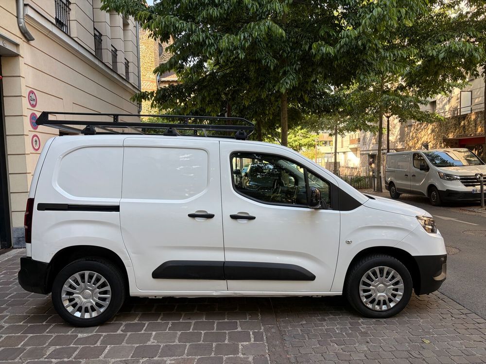 Proace city MEDIUM 1.5L 130 D-4D BVM6 BUSINESS (5 CV) 2022 occasion 92370 Chaville
