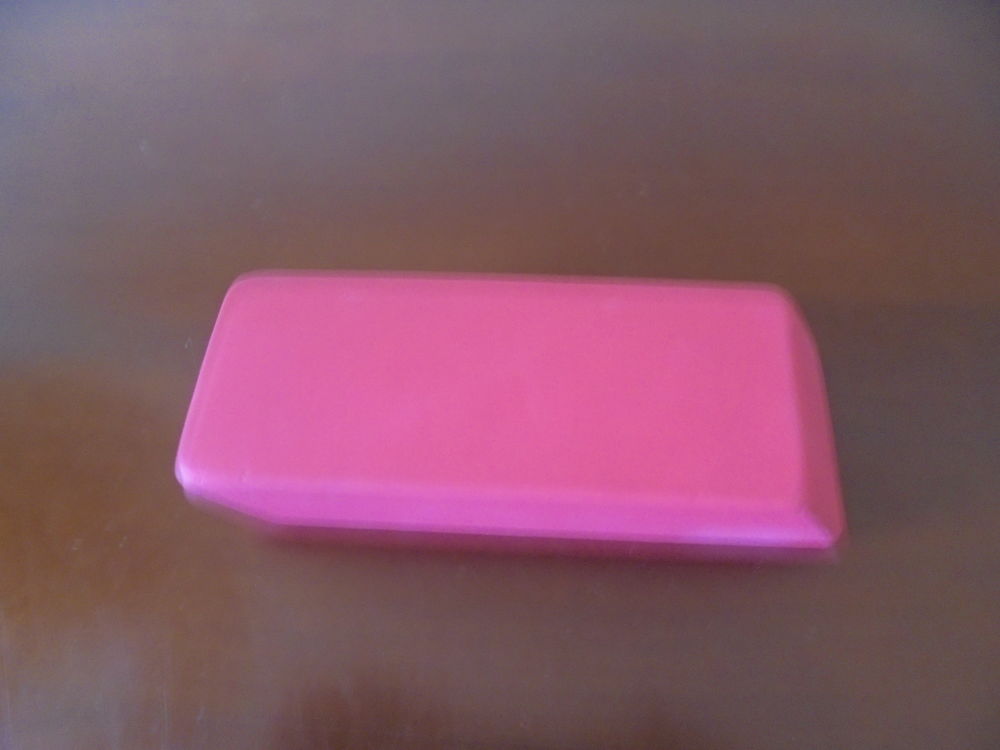 Gomme g&eacute;ante humoristique (28c) Jeux / jouets