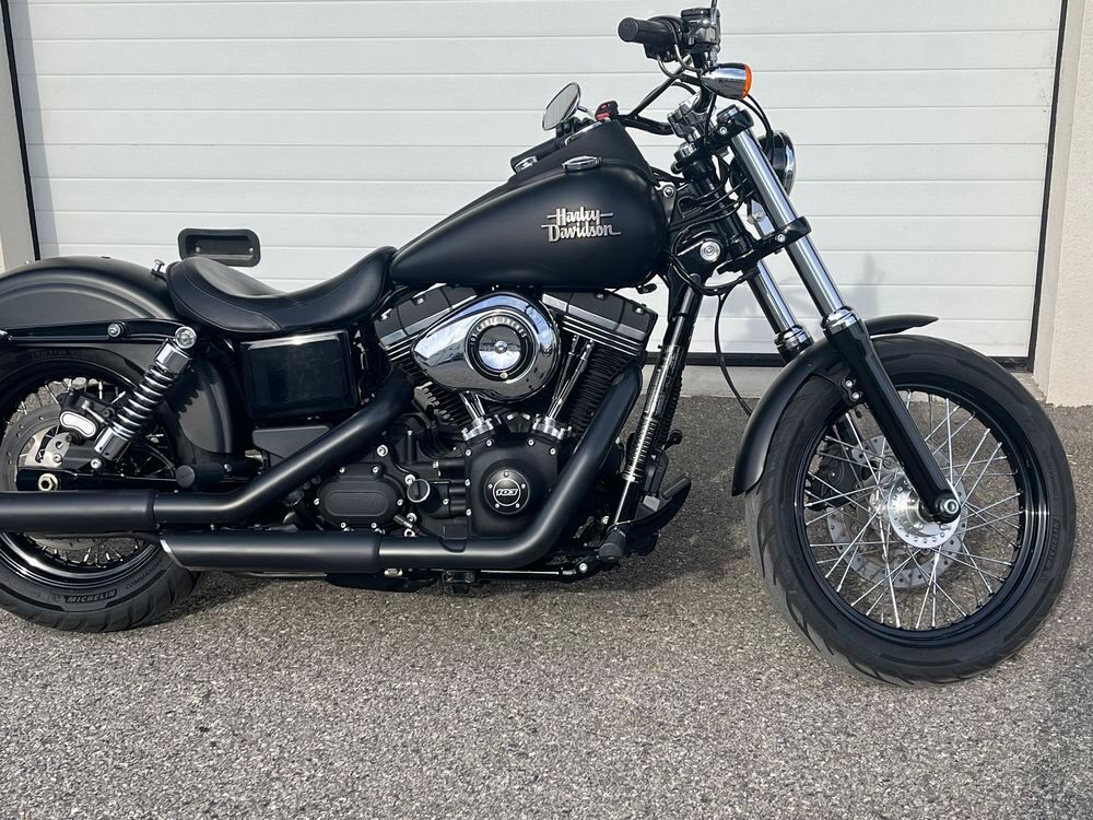 HARLEY-DAVIDSON 2017 occasion 07400 Le Teil