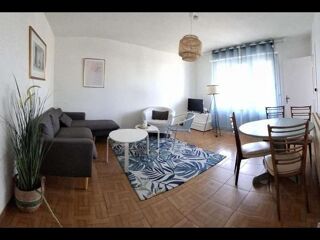  Chambre à louer 6 pièces 93 m²
