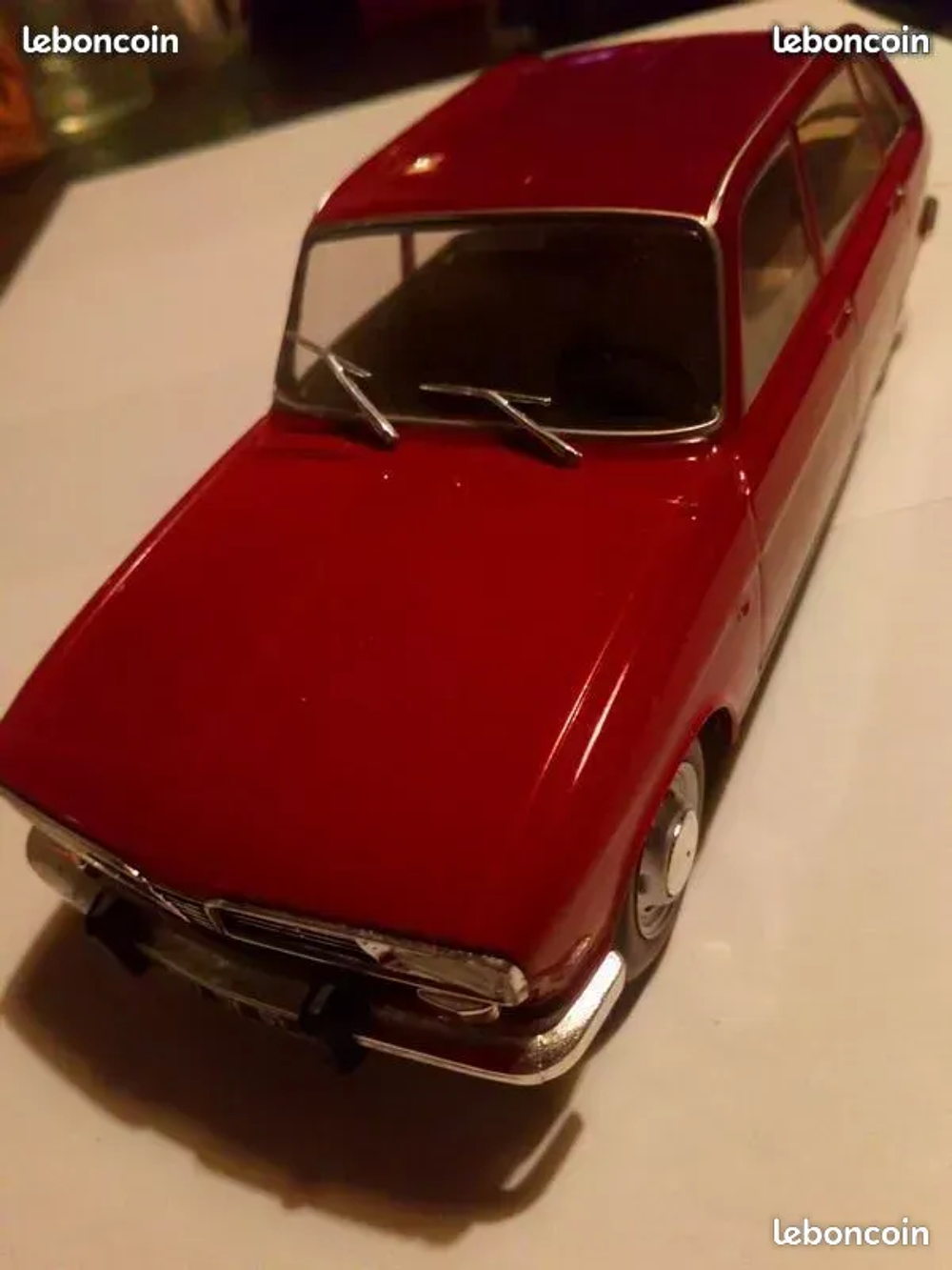 VOITURES MINIATURES 1/24 1/21 