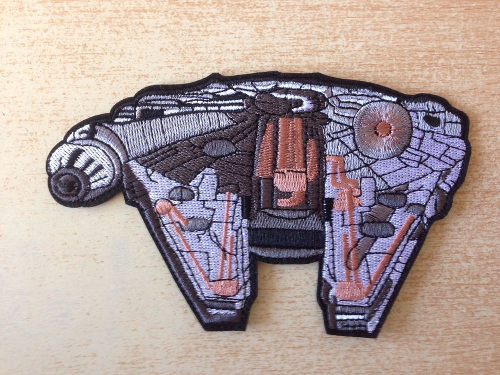 ecusson brod&eacute; starwars faucon mill&eacute;naire yan solo chewbacca 