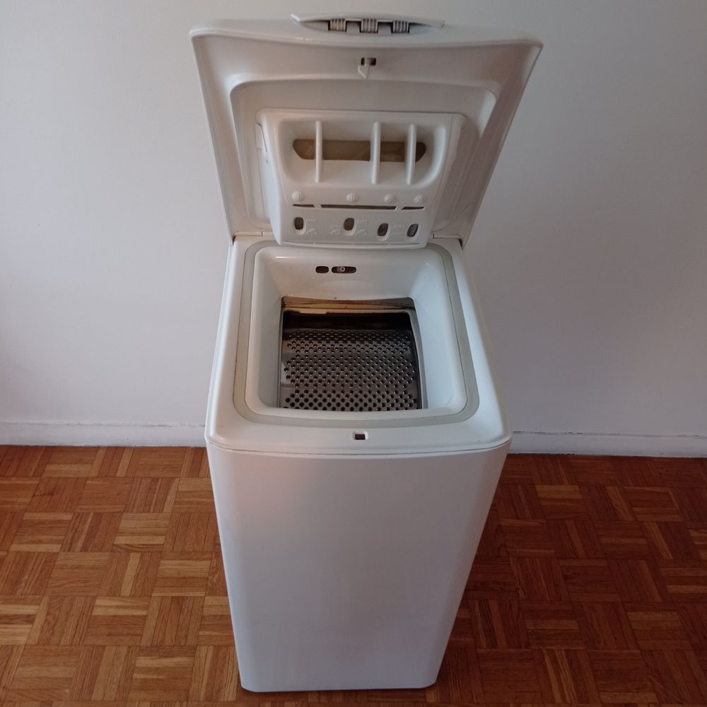 Machine &agrave; laver VEDETTE 5 kg Electrom�nager