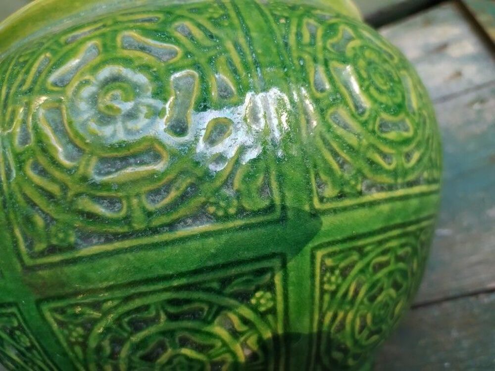 Ancien Cache Pot en Fa&iuml;ence &Eacute;mail Vert Décoration