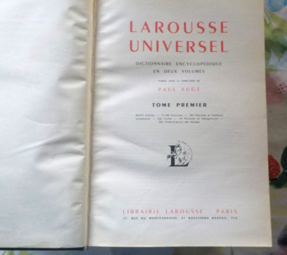 LAROUSSE UNIVERSEL Tomes 1 &amp; 2 Livres et BD