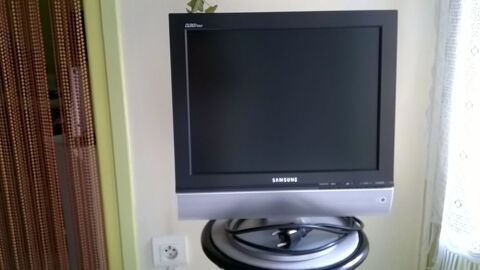 T�l�viseur Samsung 38 cm 120 Grisolles (82)