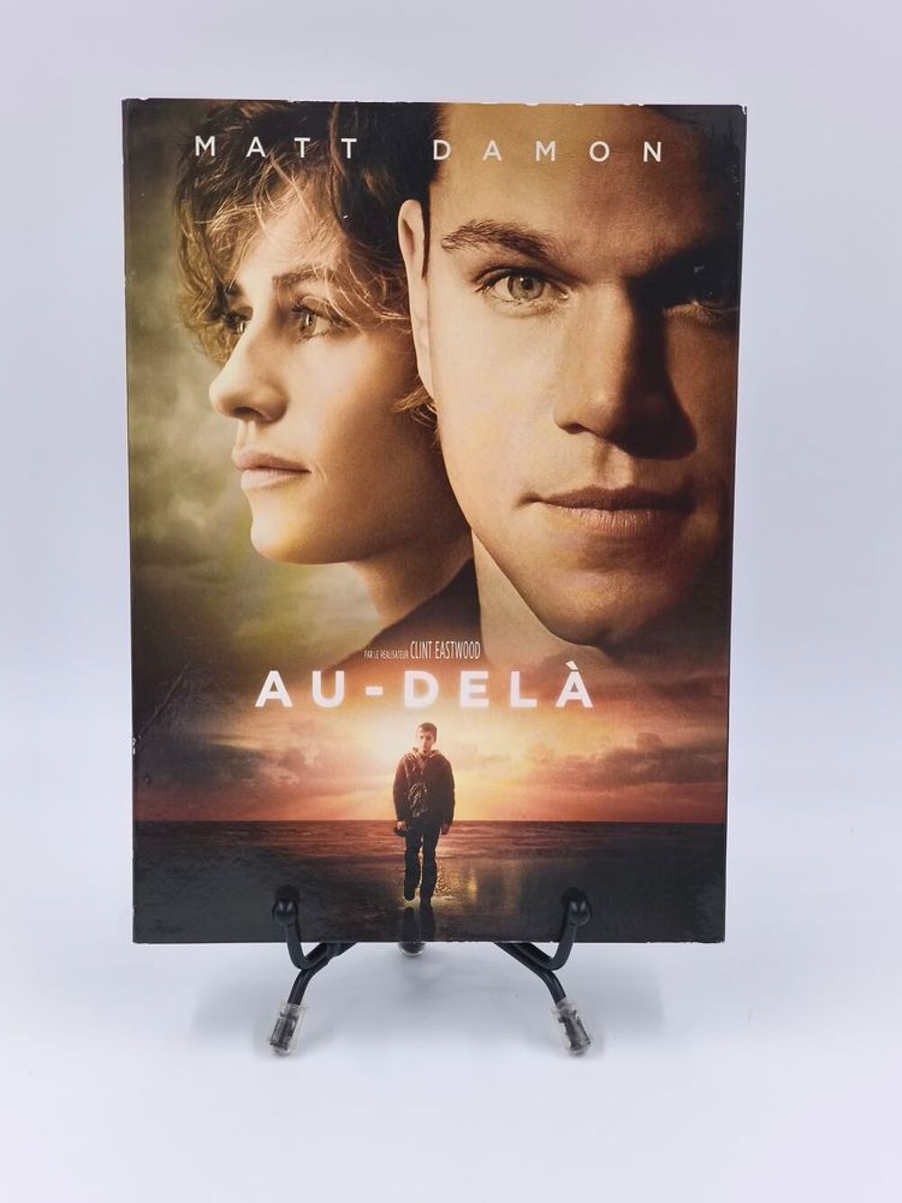 Film DVD Au-Del&agrave; en boite DVD et blu-ray