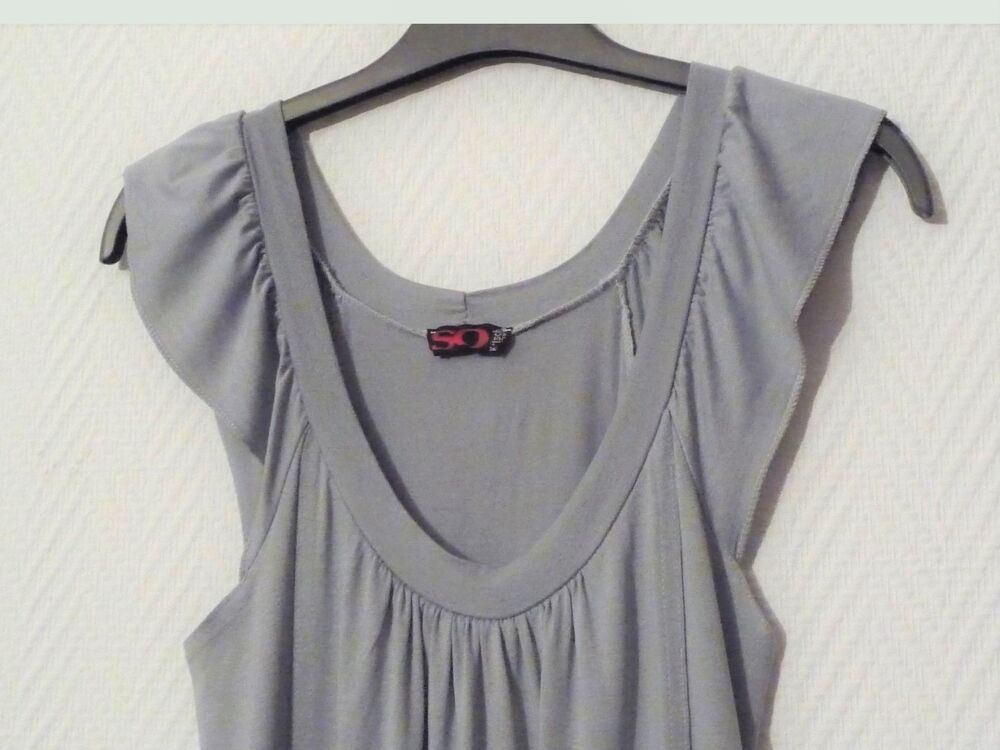 Top/ Tee Shirt Gris Bleut&eacute;- Taille Unique- So Kitsch Vêtements