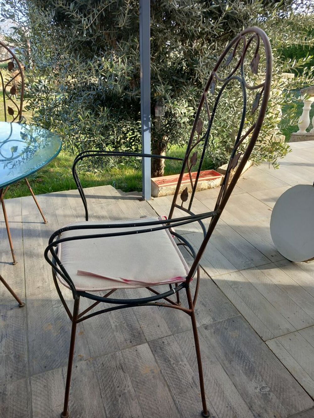 Table et fauteuils Fer Forger Jardin