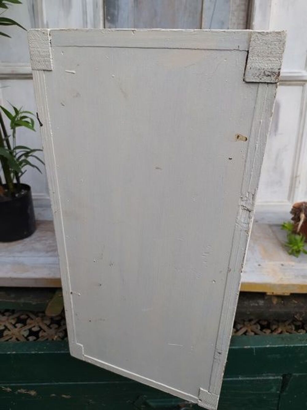 Grande Armoire Vitrine Murale Vintage
Meubles