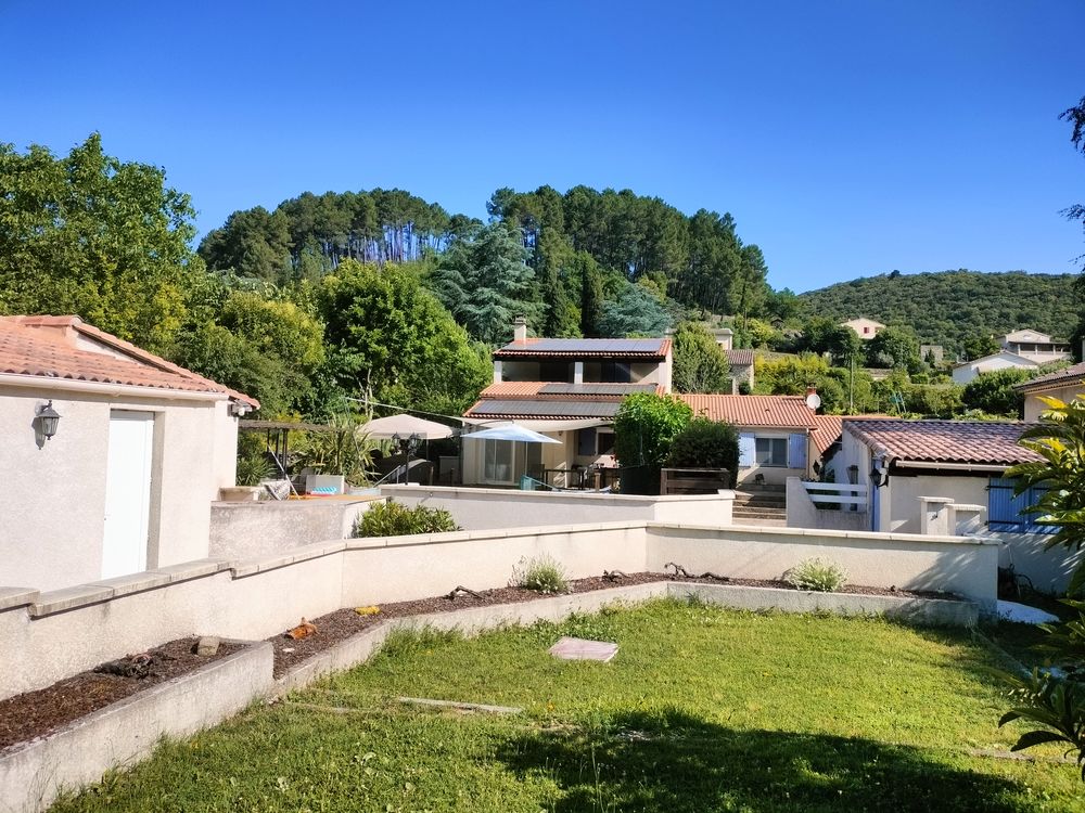 Vente Maison Maison familiale avec piscine, panneaux solaires et dépendan Les salles-du-gardon