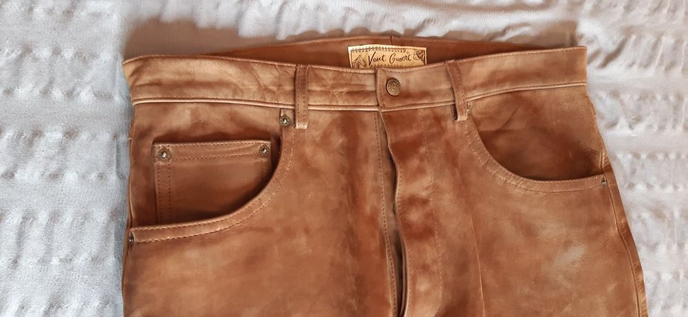 PANTALON en VACHETTE Vêtements