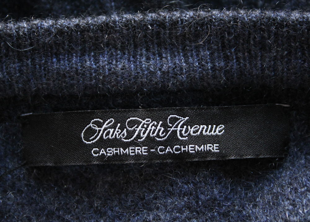 Pull cachemire bleu chin&eacute; SAKS FIFTH AVENUE T.L Vêtements