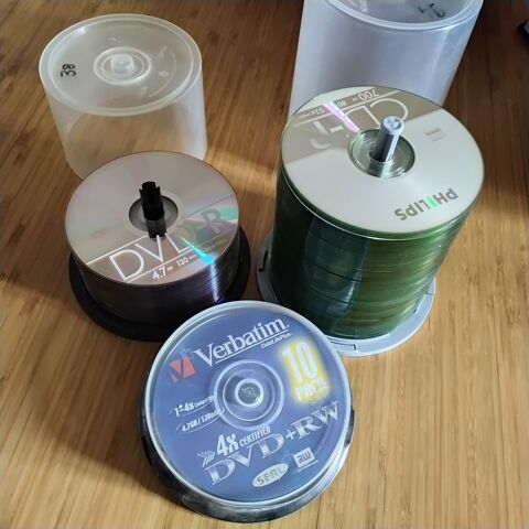 Lot cd et dvd vièrges Saint-Nazaire (44)