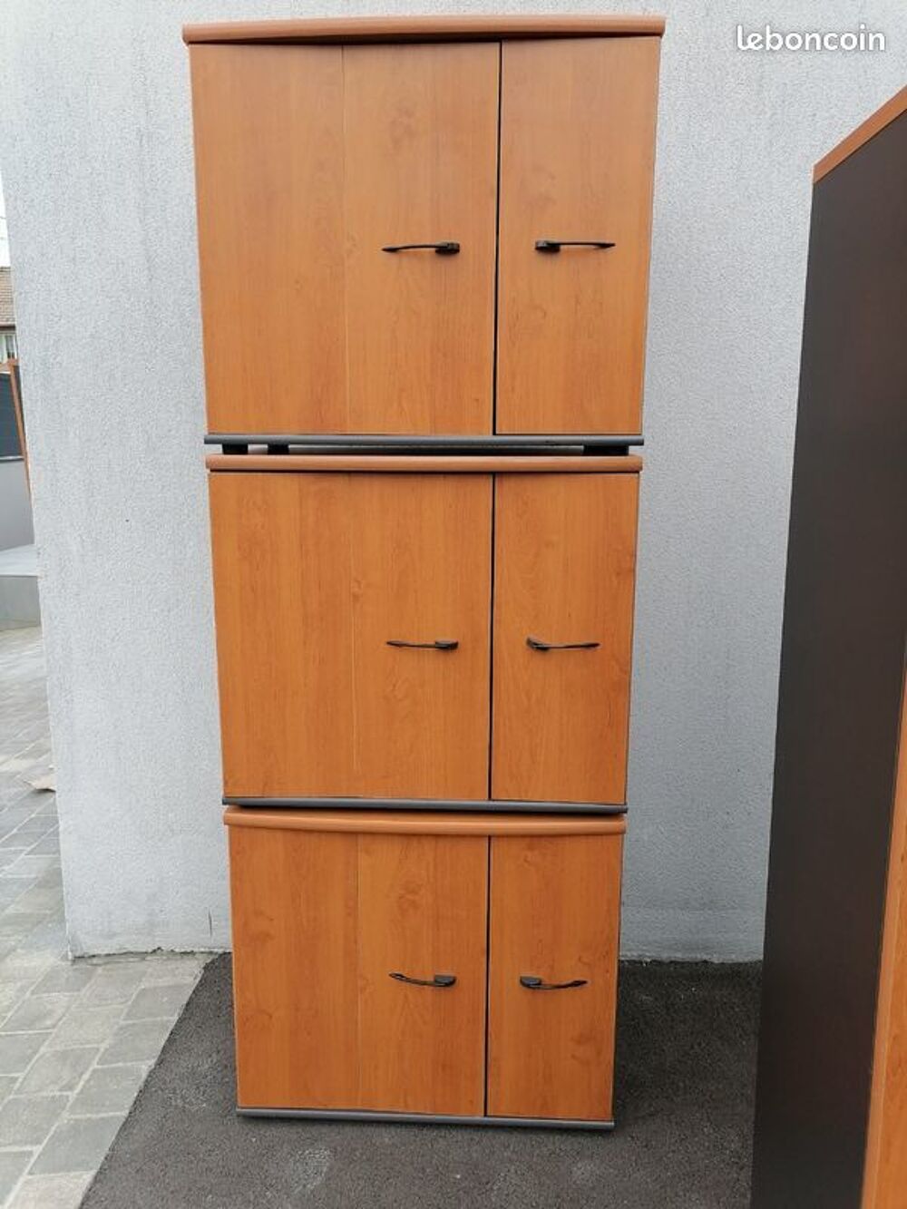Meubles bas de marque GAMI pour bureau ou chambre
Meubles